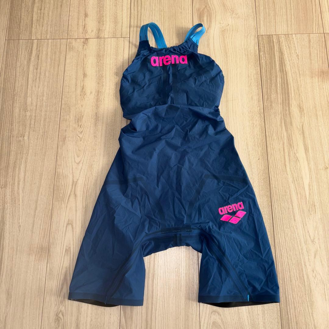 アリーナAQUAFORCE STORM MF SSサイズ