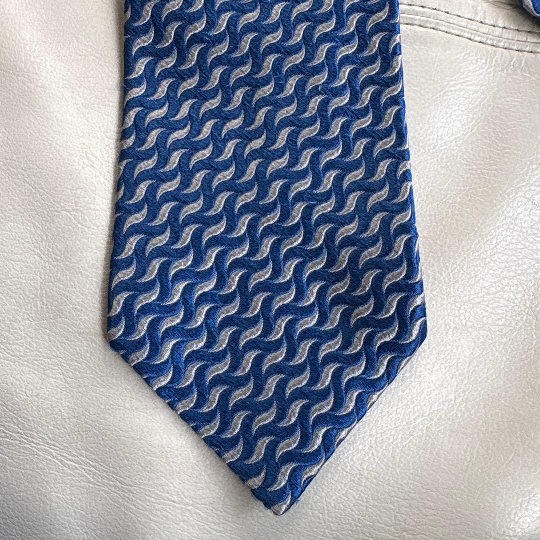 Charvet シルク ネクタイ 波模様　未使用品