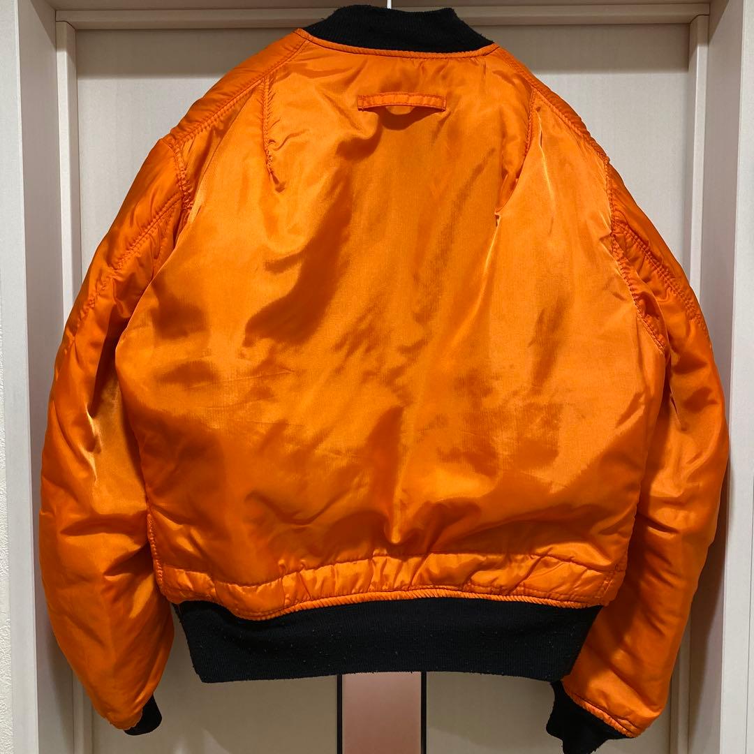 alpha industries ma1 アメリカ製