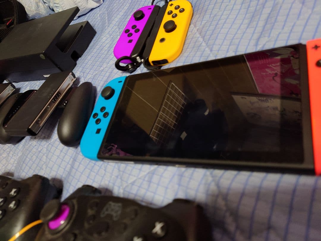 Nintendo Switch本体とゲームソフト3本セット