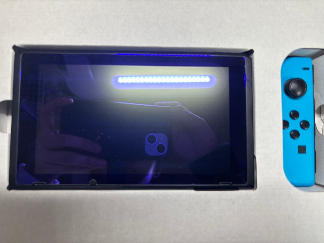 Nintendo Switch 本体 青と赤のジョイコン