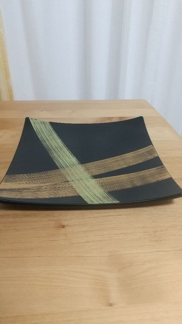 新品未使用 宮内庁御用達 漆器 山田平安堂 龍牙 プレート(大)