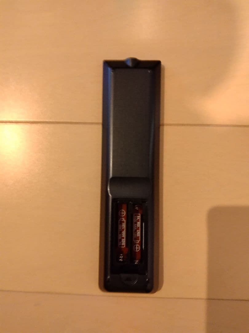 SHARP AQUOS 32インチ液晶テレビ LC-32H30 （中古品）