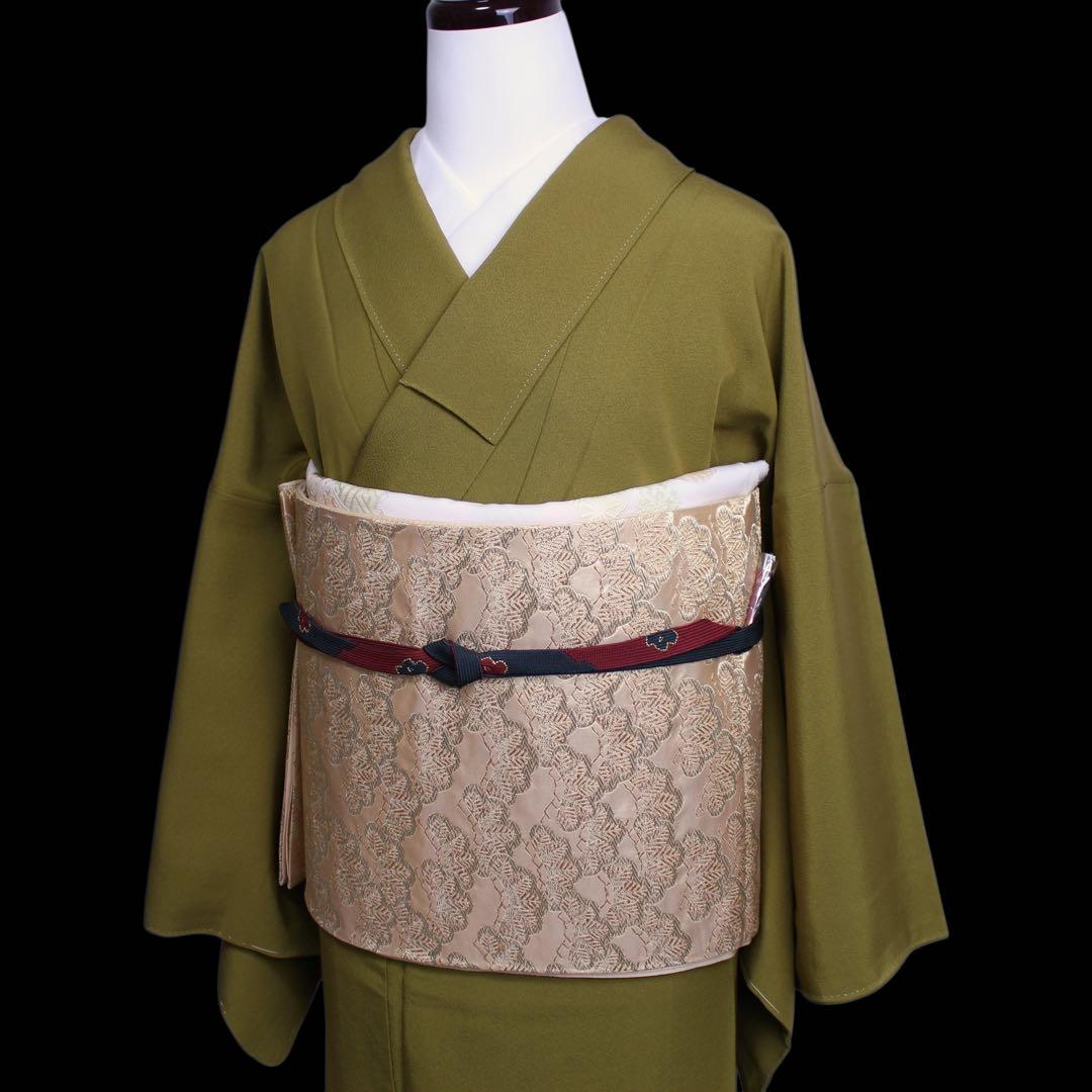 美品　縮緬地　一つ紋色無地着物/裄69 トールサイズ　カーキ色　d19
