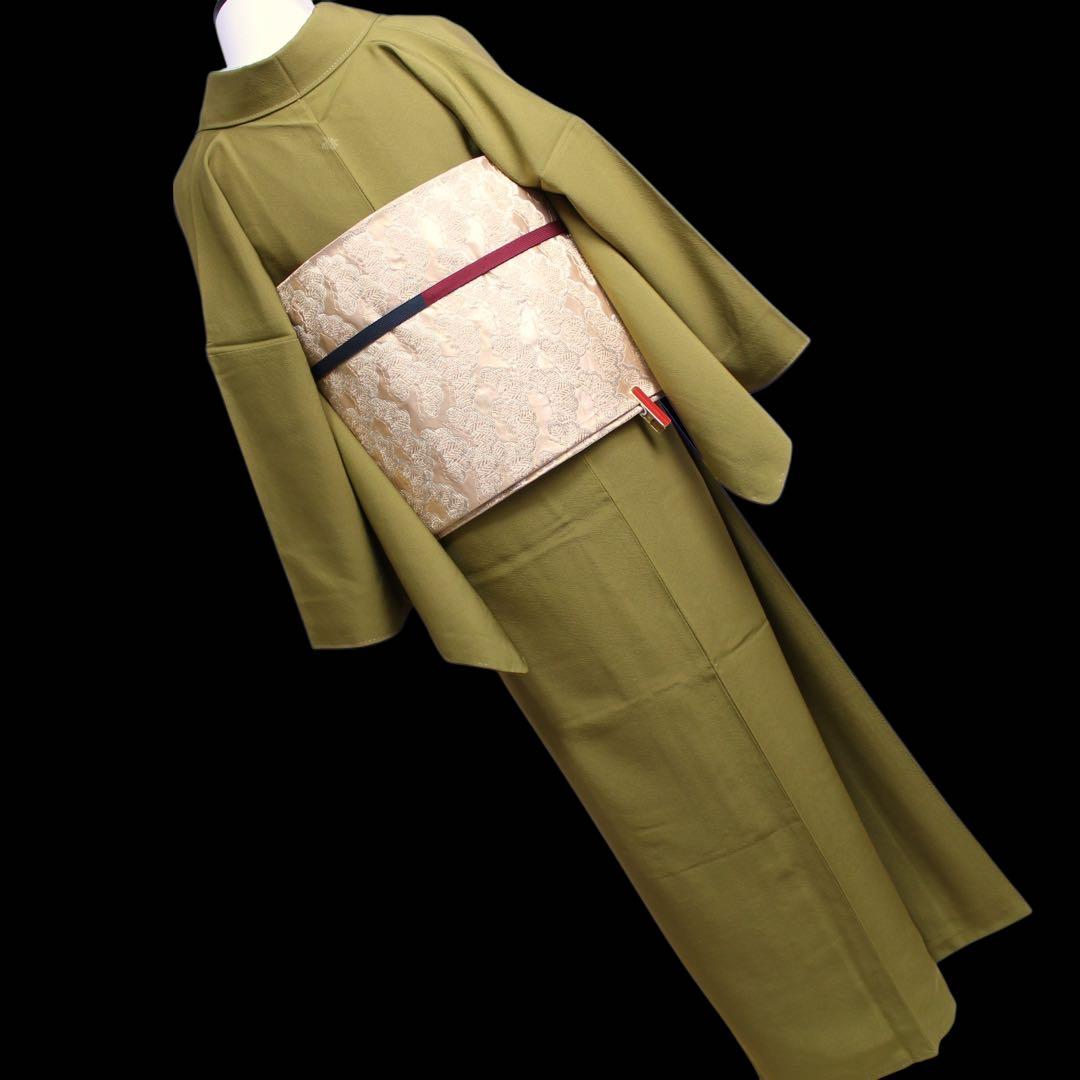 美品　縮緬地　一つ紋色無地着物/裄69 トールサイズ　カーキ色　d19