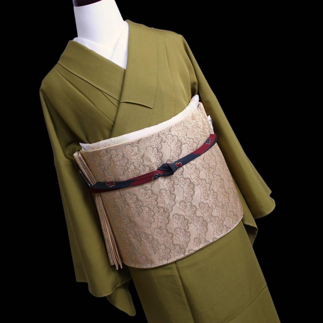 美品　縮緬地　一つ紋色無地着物/裄69 トールサイズ　カーキ色　d19