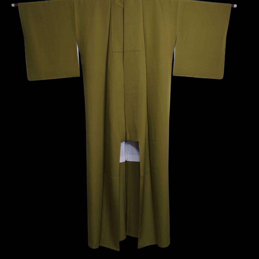 美品　縮緬地　一つ紋色無地着物/裄69 トールサイズ　カーキ色　d19
