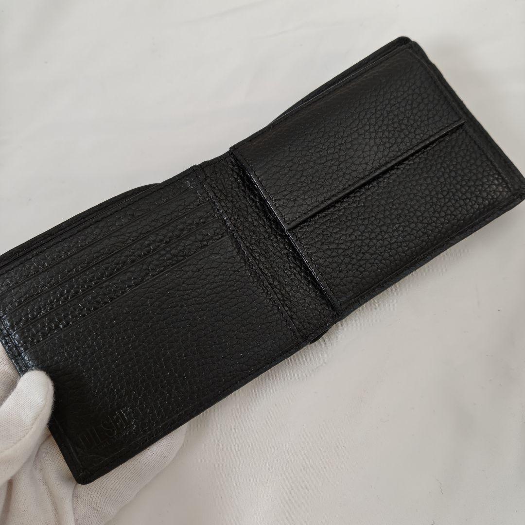 美品　DIESEL 二つ折り財布　オールブラック　1dr Dロゴ　財布　シボ　黒