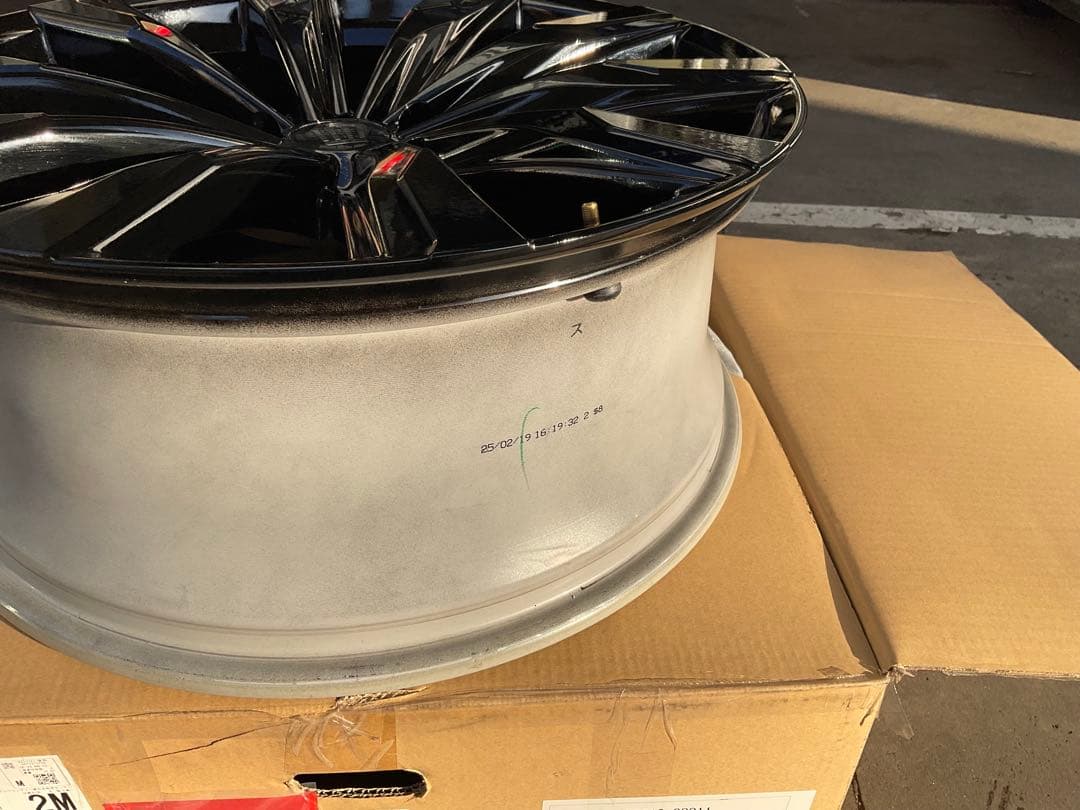 21インチ ブラック ホイール クラウン純正　新車外し