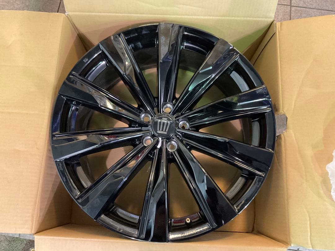 21インチ ブラック ホイール クラウン純正　新車外し