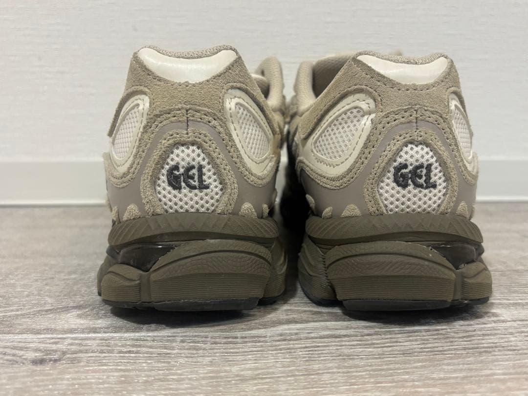 【美品】Asics Gel-NYC \"Cream / Putty\" 25.0cm