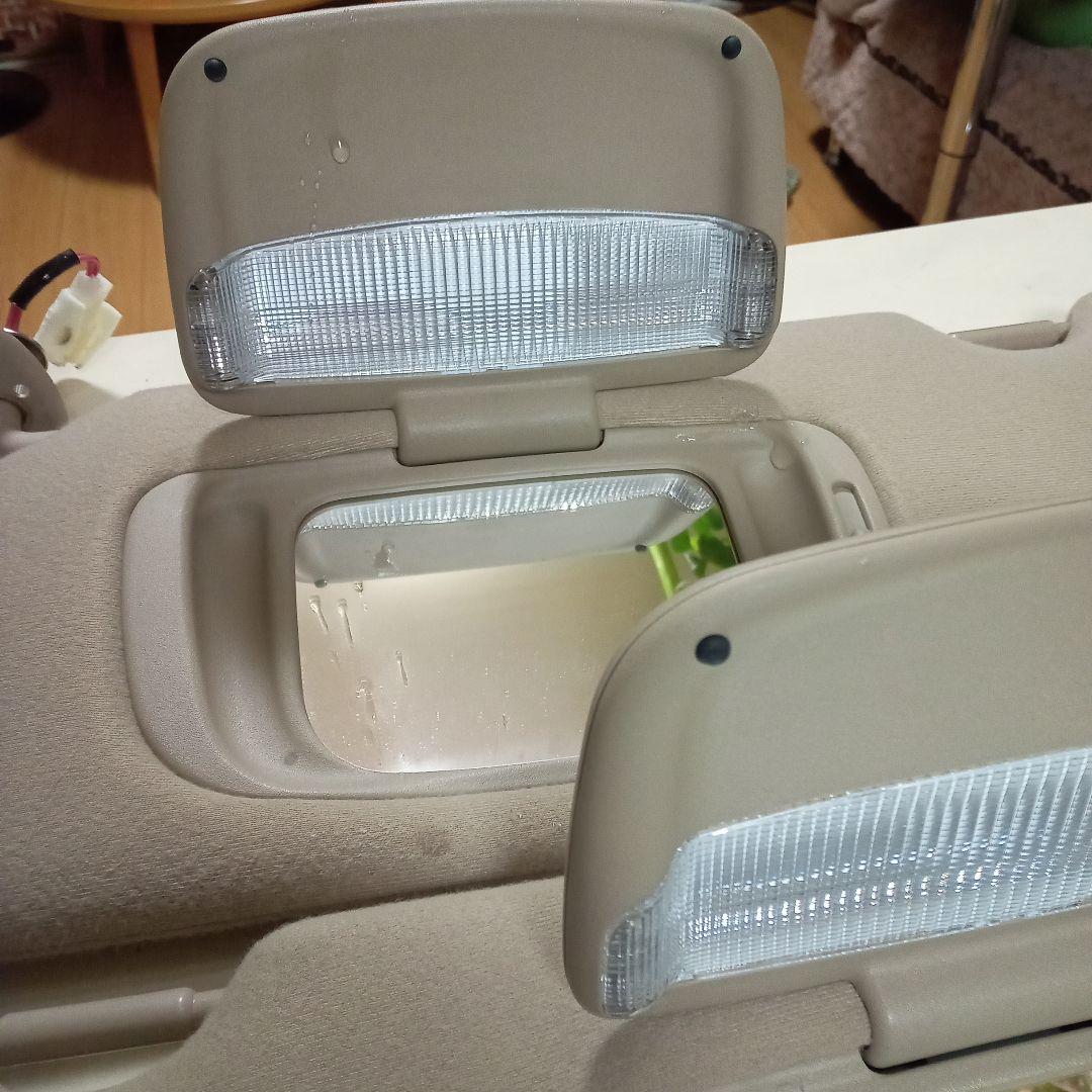 LEXUS　RX３３０　アイボリー　サンバイザー　純正　ハリアー　３０