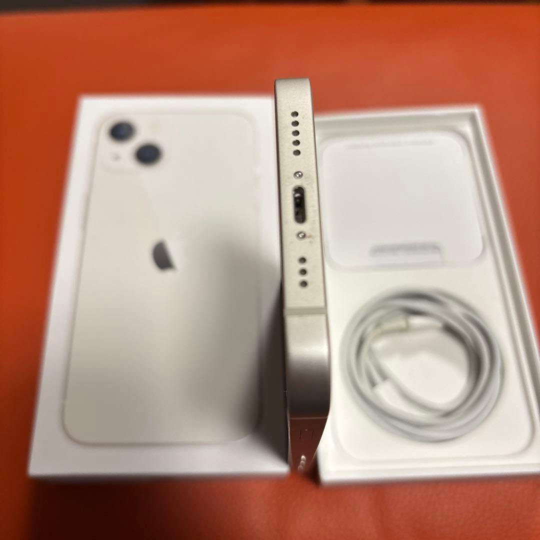 Apple iPhone 13 ホワイト 本体