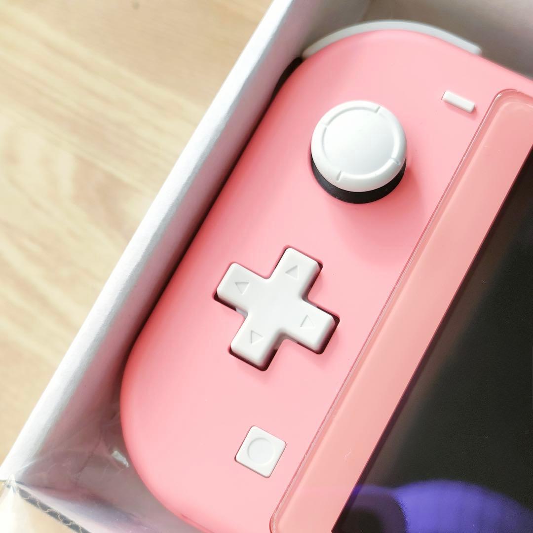 Nintendo Switch Lite コーラル ／ キャリングケース