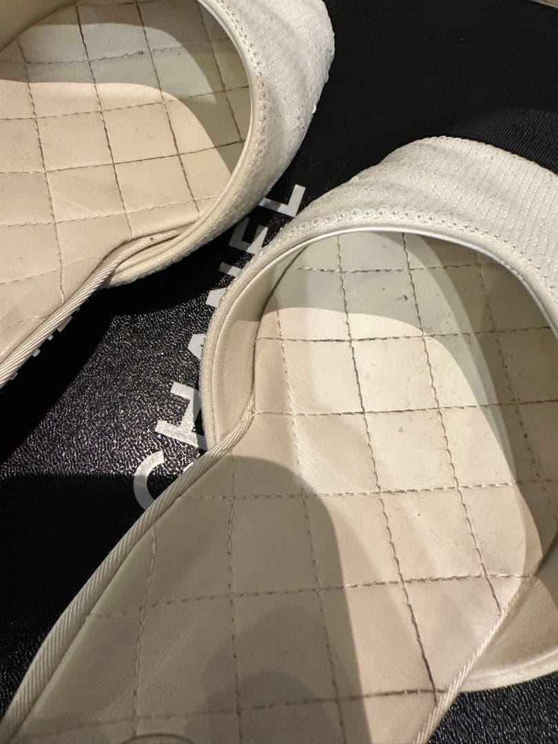 CHANEL アンクルストラップ フラットシューズ