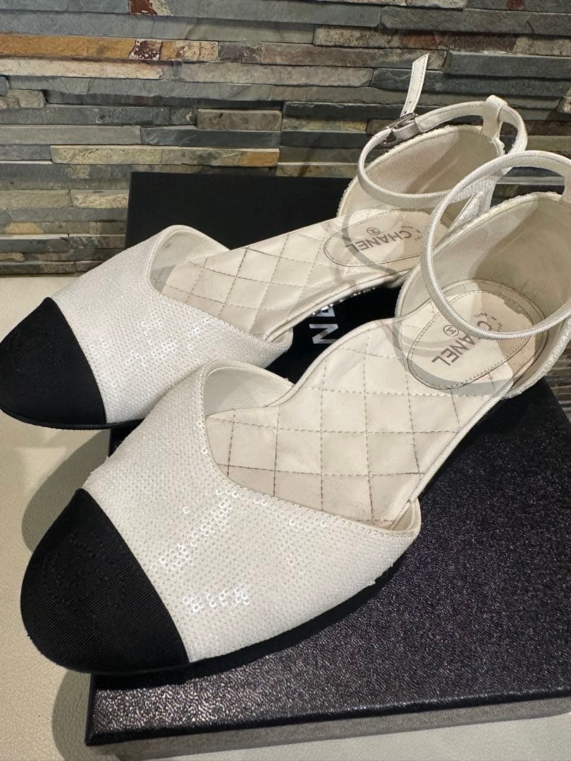 CHANEL アンクルストラップ フラットシューズ