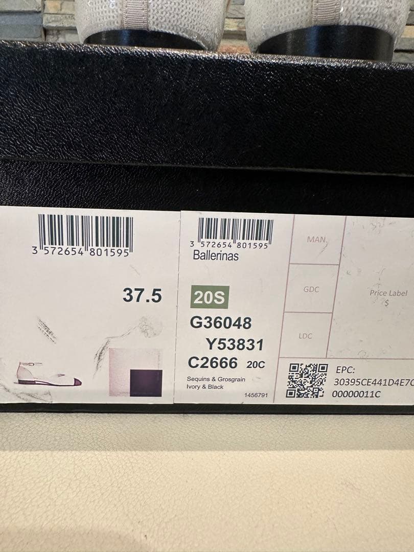 CHANEL アンクルストラップ フラットシューズ