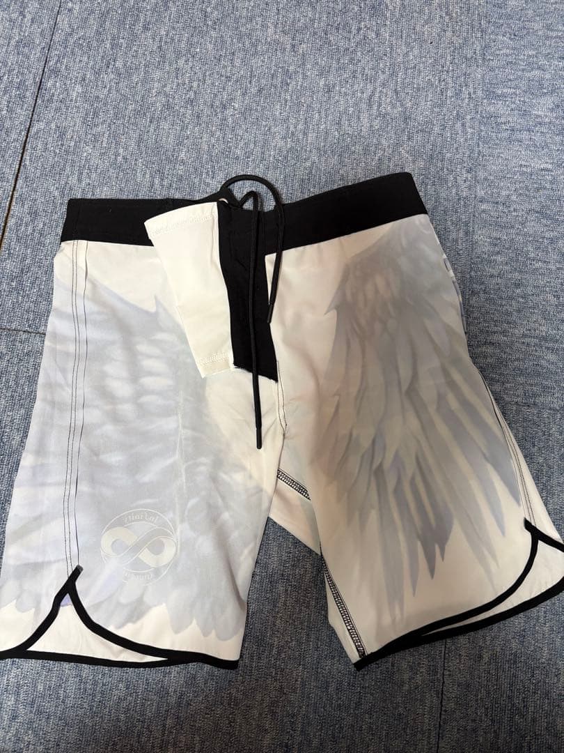 Infinity サーフパンツ　サイズ28