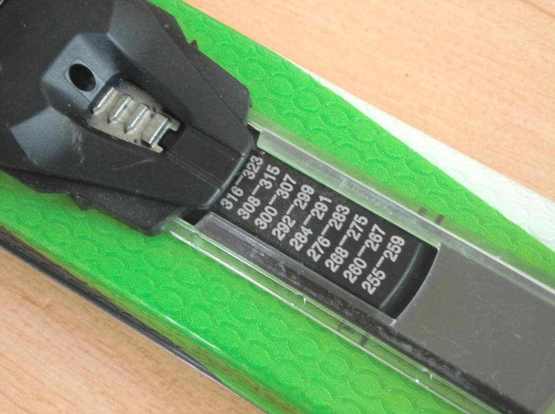 ■■送料無料■ELAN■ジュニア用スキー4点セット■板130/靴24■WAX済■