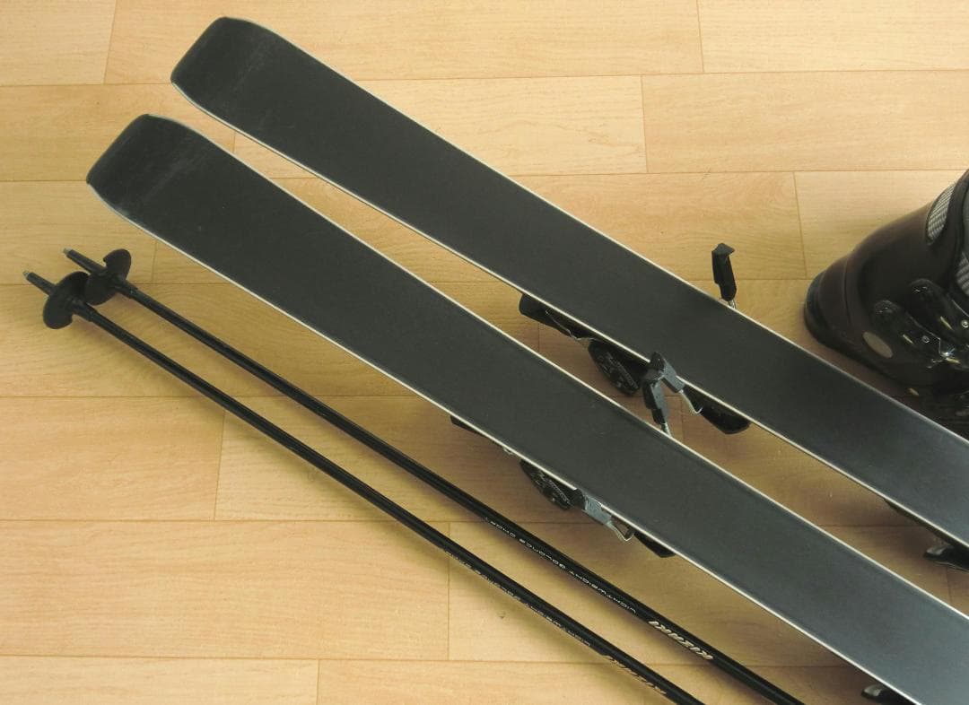 ■■送料無料■サロモン■女性用スキー4点セット■145/24.5■メンテ付■■