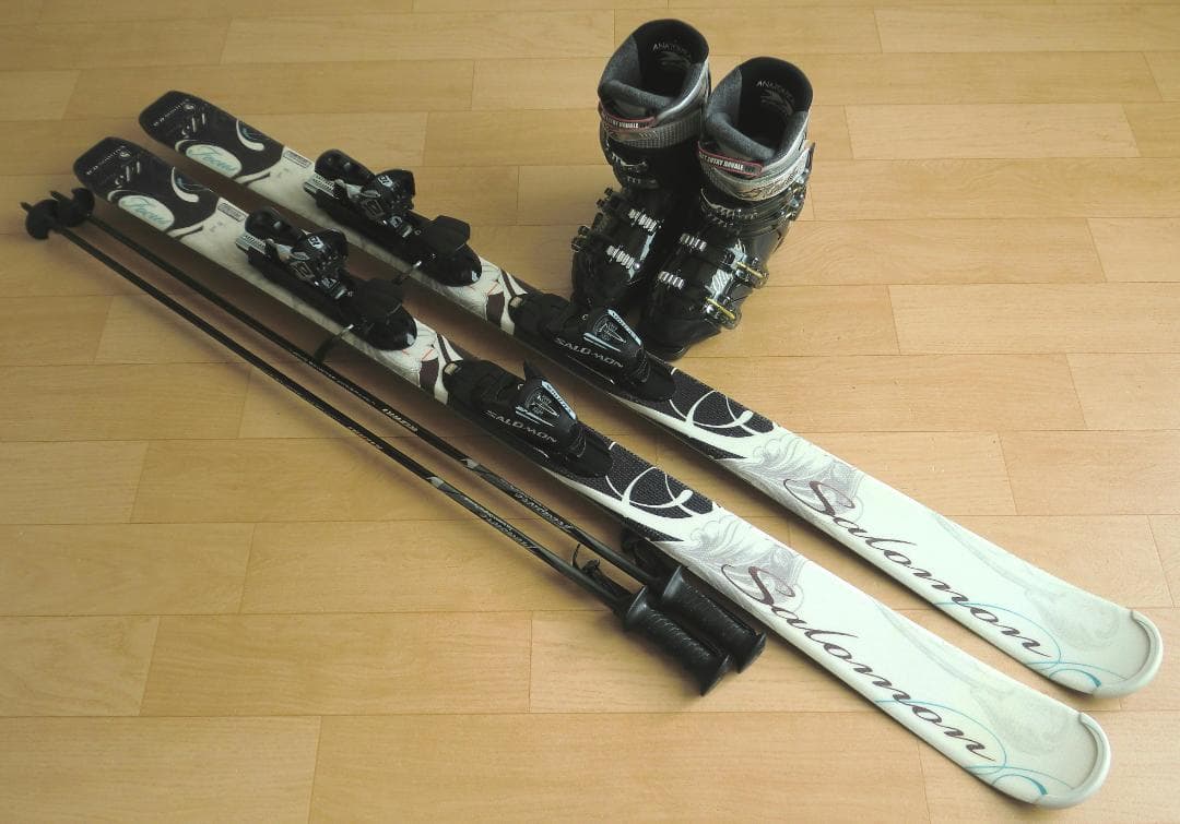 ■■送料無料■サロモン■女性用スキー4点セット■145/24.5■メンテ付■■
