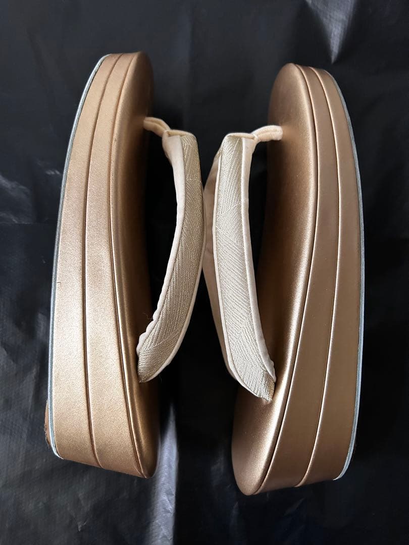 礼装用　ゴールド草履バックセット　　　　　　　正装用　フォーマル