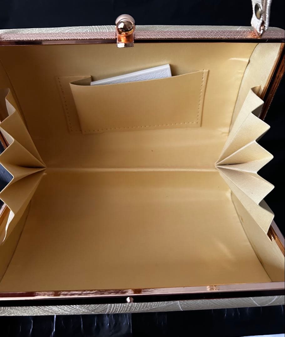 礼装用　ゴールド草履バックセット　　　　　　　正装用　フォーマル