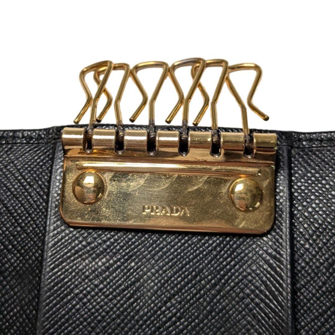ぷりん【極美品】PRADA ブラックレザーキーケース