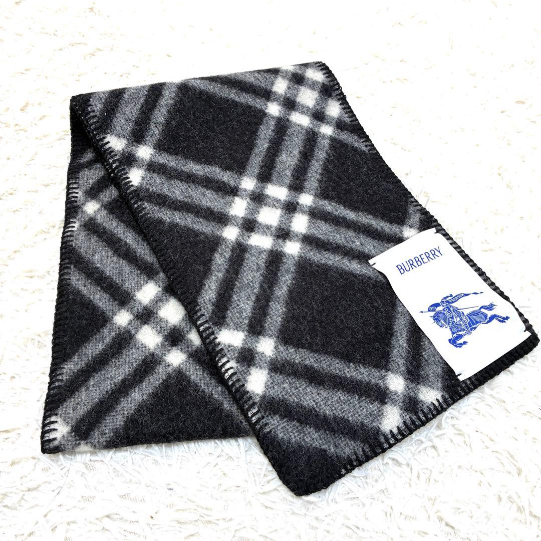 未使用保管品 バーバリー マフラー チェック柄 ホースロゴタグ ユニセックス 黒