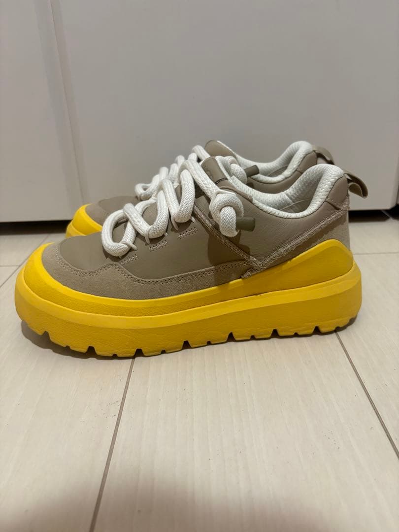 靴 UGG Heritage Utility Sneaker