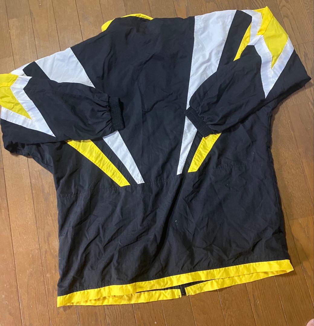 Juventus ユベントストレーニングウェア上下セット ブラック/イエロー