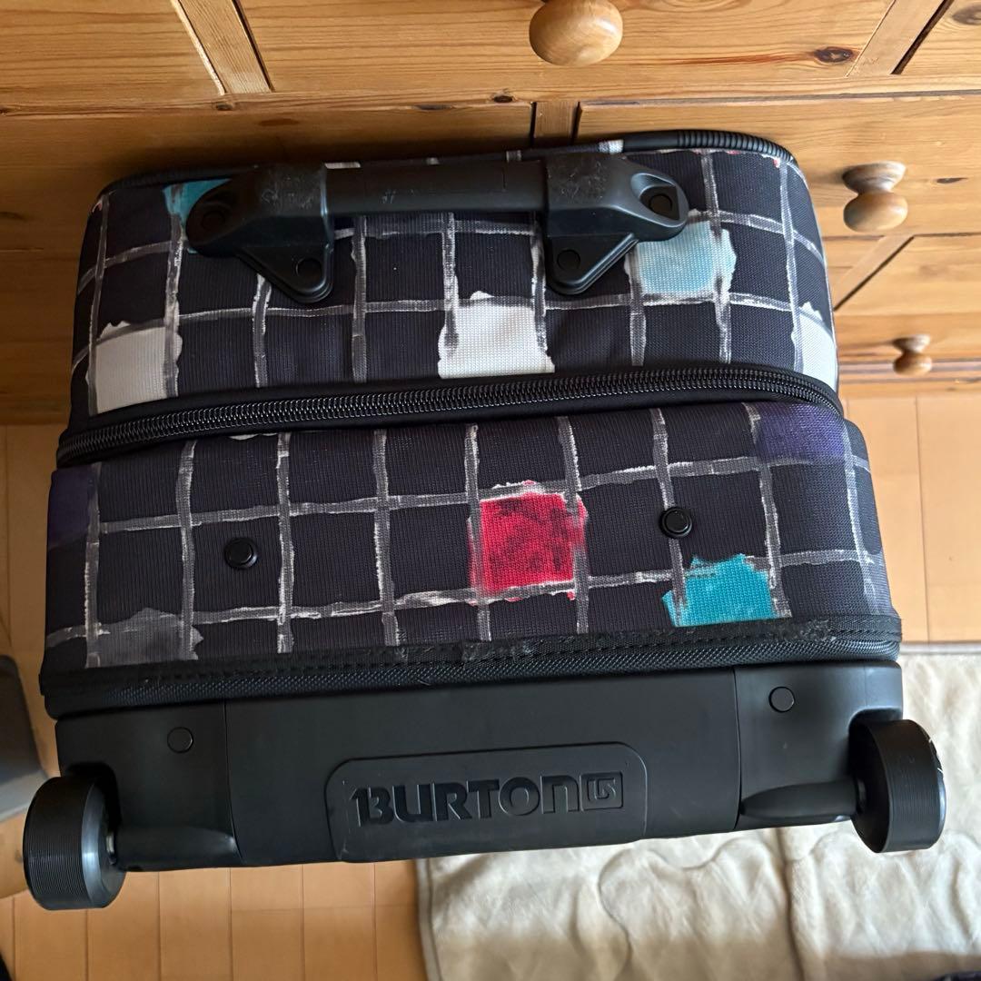 Burtonバートン　キャリーバック