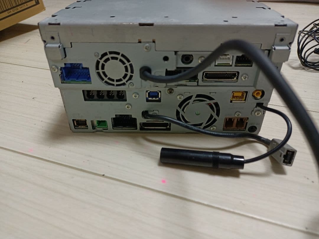 １*e様 HDDサイバーナビ 地デジ carrozzeria AVIC-VH09