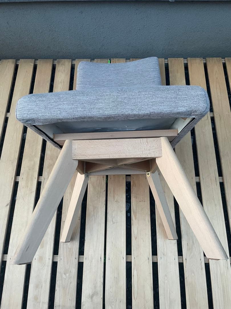 美品　ファブリックダイニングチェア(Nコレクション C-60S NA/NSF