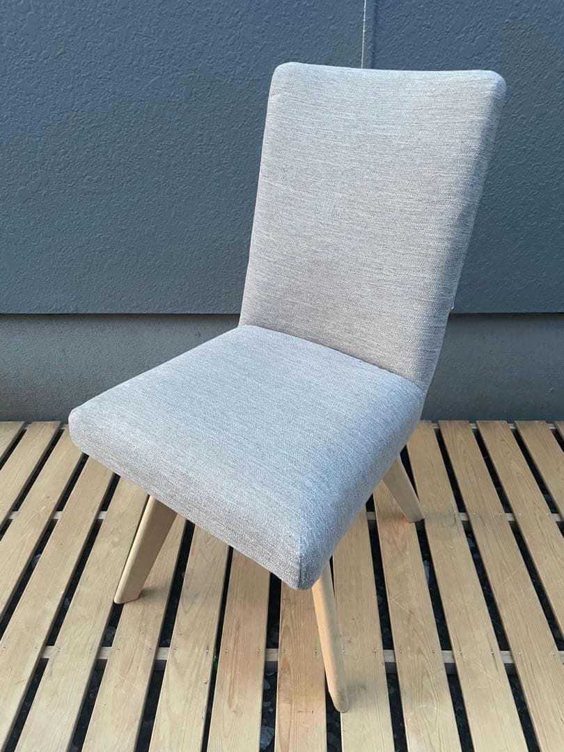 美品　ファブリックダイニングチェア(Nコレクション C-60S NA/NSF