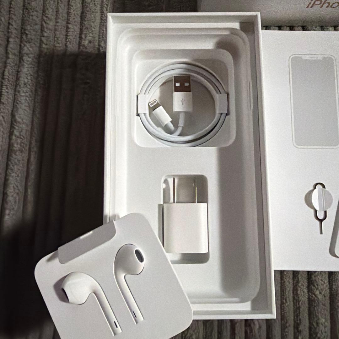 iPhone Xs max 512GB ゴールド　最大容量77%