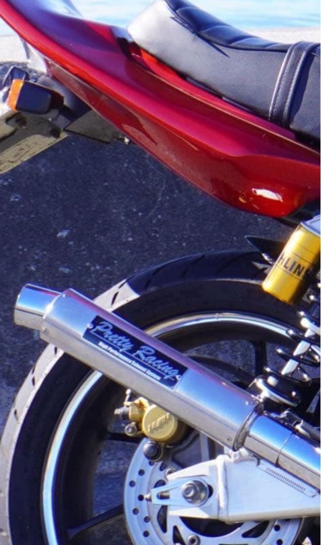 Pretty Racing スリップオンマフラー