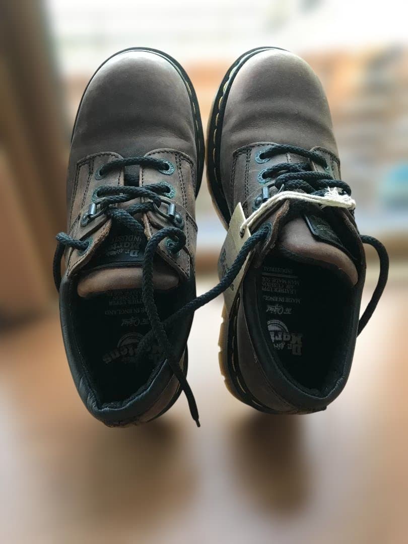 Dr. Martens　ブラウン革靴　（新品保管品）