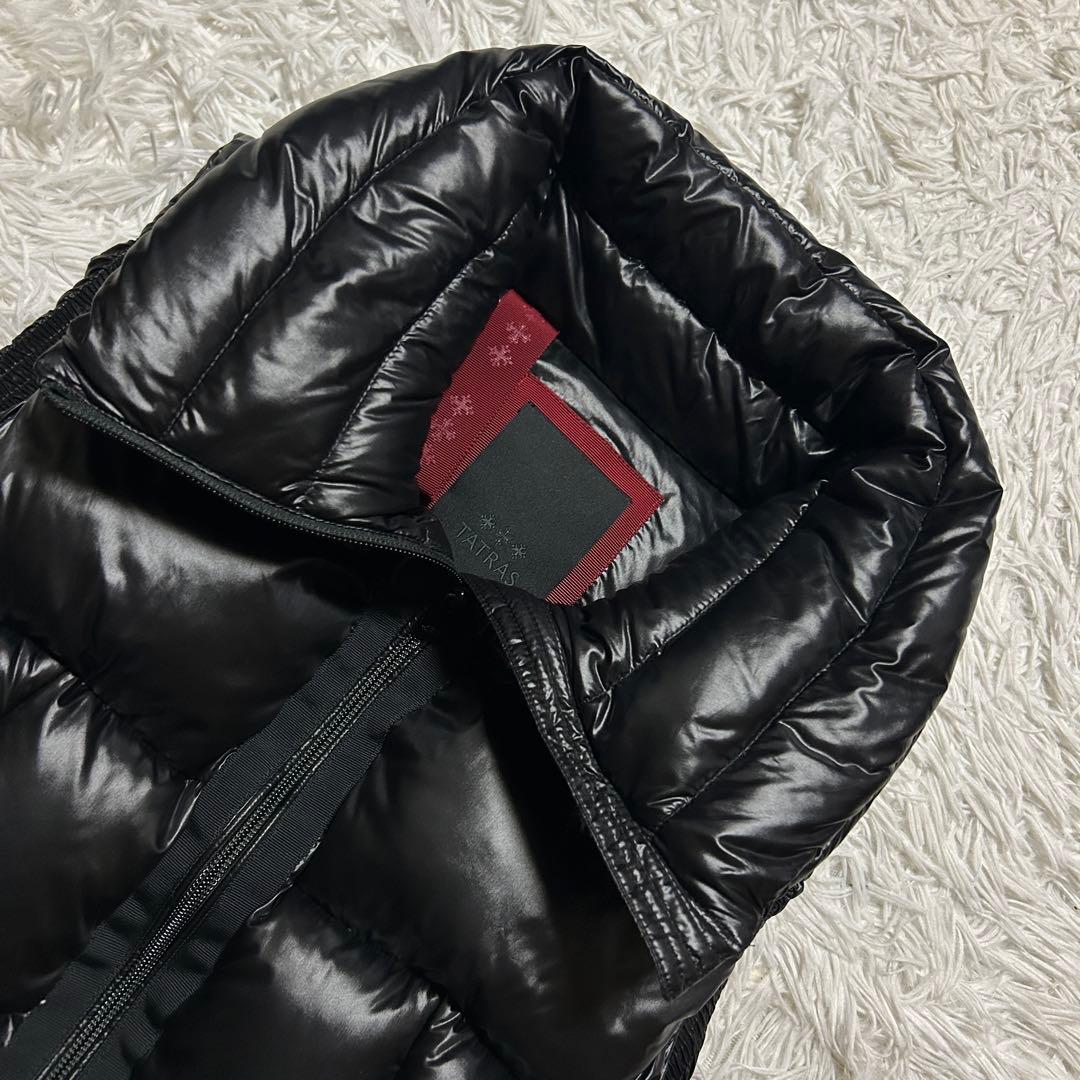 【希少】美品 タトラス ダウン ベスト 光沢 シャイニング L 黒 艶感 タグ