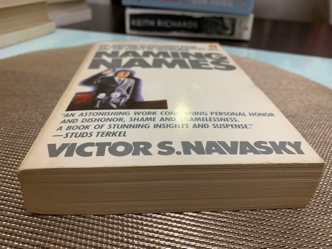 希少　NAMING NAMES VICTOR S. NAVASKY