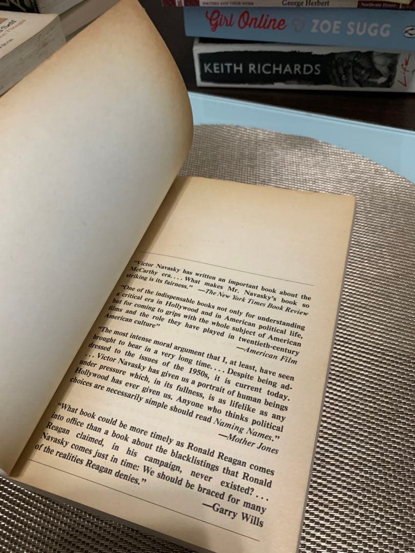 希少　NAMING NAMES VICTOR S. NAVASKY