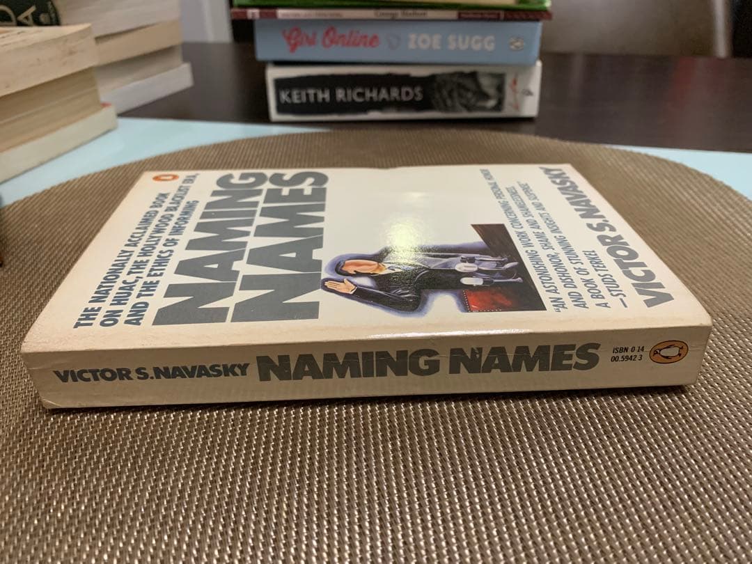 希少　NAMING NAMES VICTOR S. NAVASKY