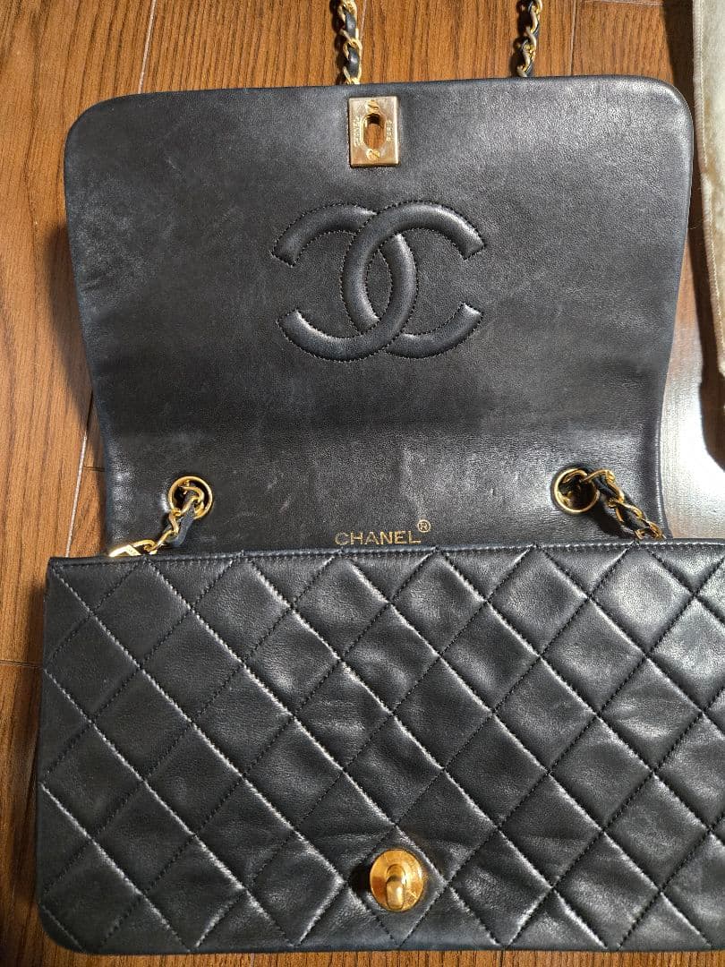 CHANEL ミニマトラッセ フルフラップ 19 ブラック