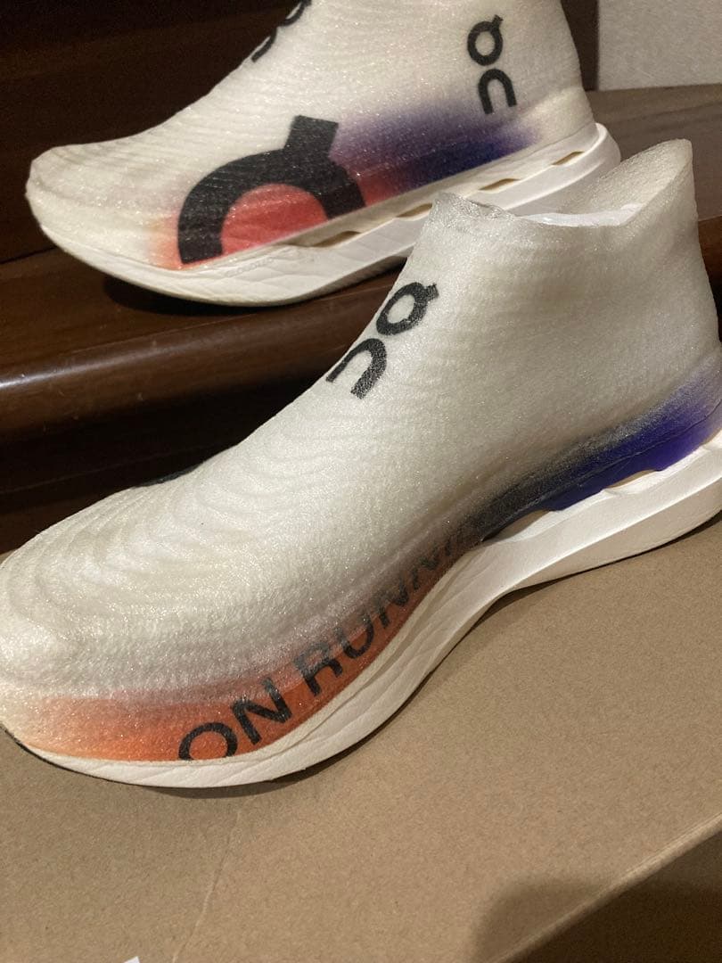 スパイク・シューズ ON cloudboom strike LS 26.5cm