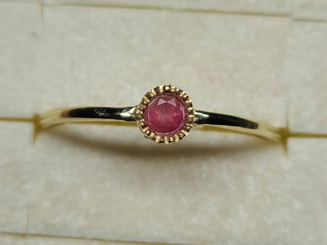 りり★ワーワー鉱山産レッドベリル★リング、ペンダントトップオーダーページ