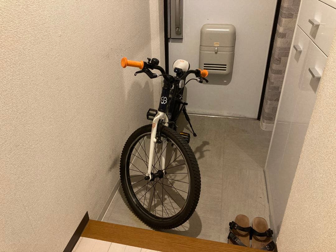 ヨツバサイクル22　YOTSUBA Zero 22 キャプテンネイビー　ギア無し