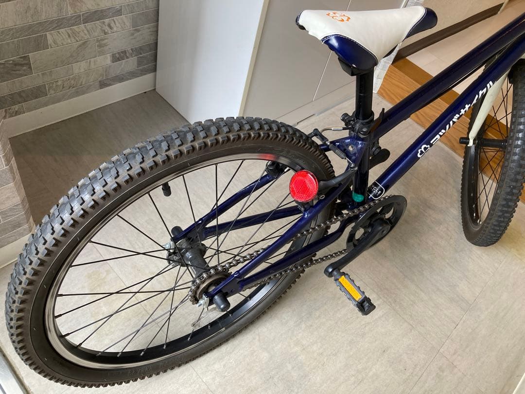 ヨツバサイクル22　YOTSUBA Zero 22 キャプテンネイビー　ギア無し