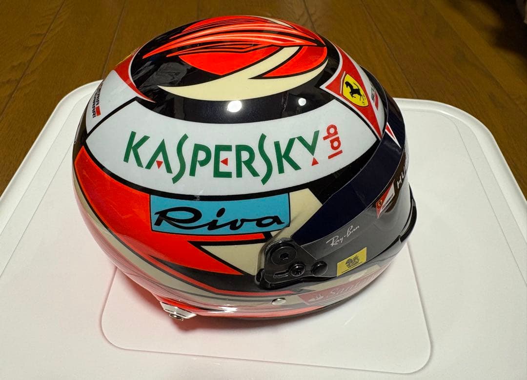 K.ライコネン　1/2ヘルメット