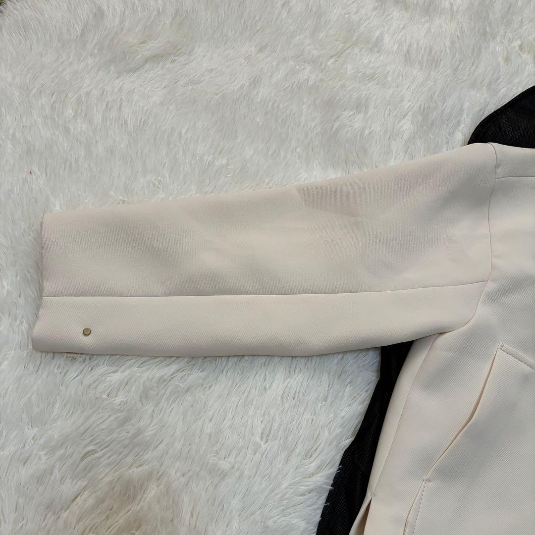 ロペ　三尋木奈保さんコラボ ダブルジップ　ノーカラージャケット　S ホワイト