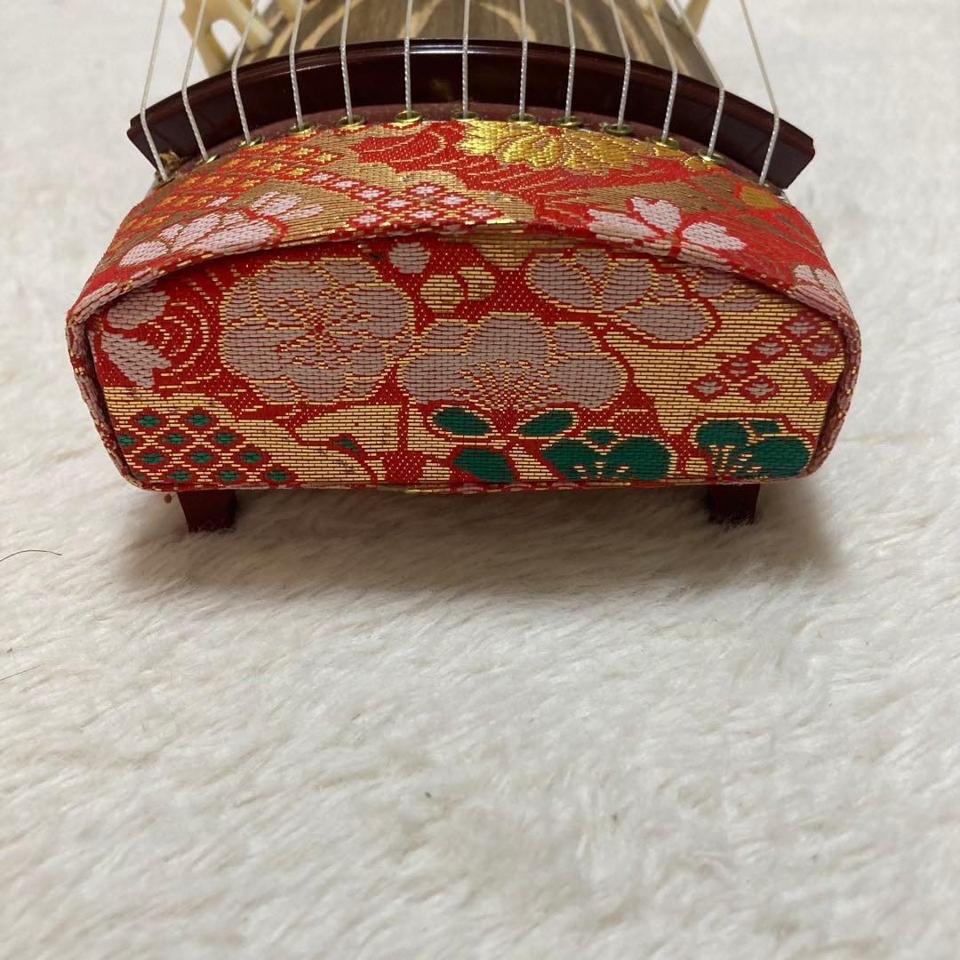 13弦　ミニ琴セット　楽譜付き　短琴　ミニチュア　置物